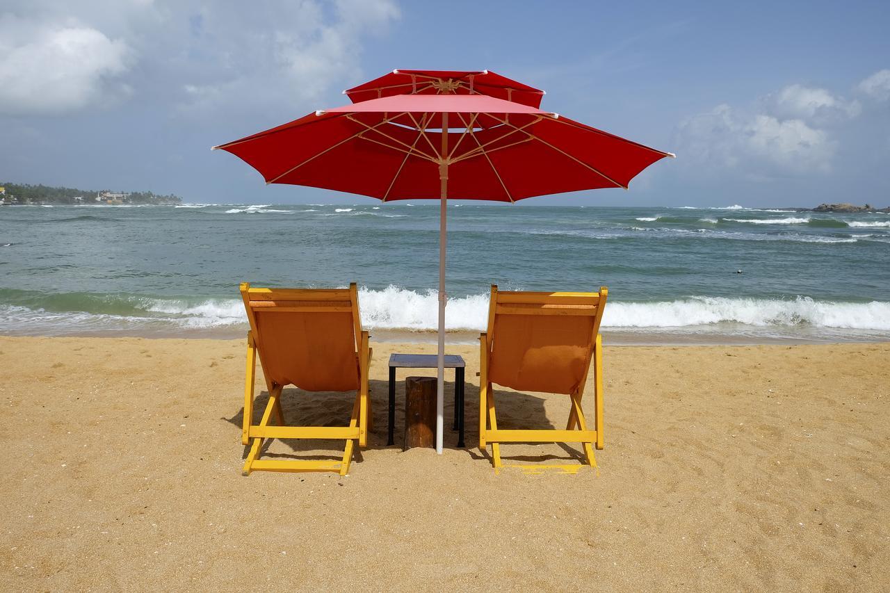 Strand Unawatuna Buitenkant foto